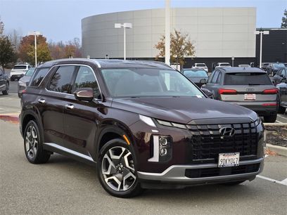 Used 2023 Hyundai Palisade SEL w/ Premium Package