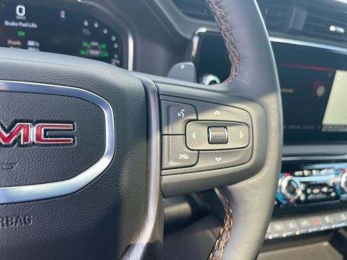 Used 2024 GMC Sierra 1500 AT4 w/ Technology Package image 17