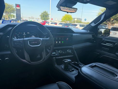Used 2022 GMC Sierra 1500 AT4X AWD/4WD image 5