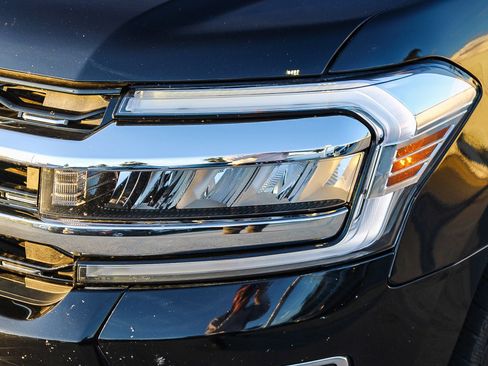 Used 2024 Ford Expedition Max Limited image 5