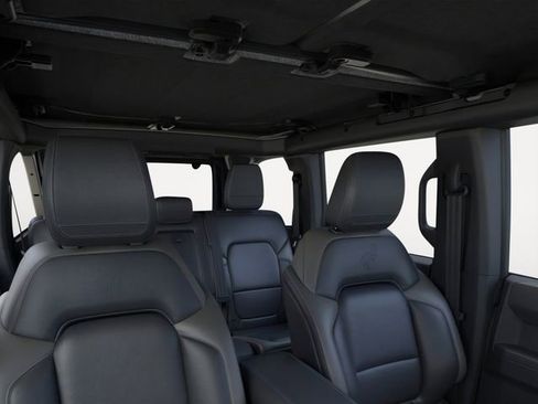 New 2026 Ford Bronco Outer Banks AWD/4WD image 12