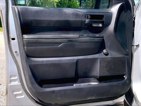 Used 2014 Toyota Tundra SR AWD/4WD image 20