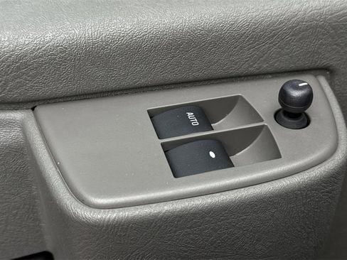 Certified 2023 Chevrolet Express 3500 LS image 12