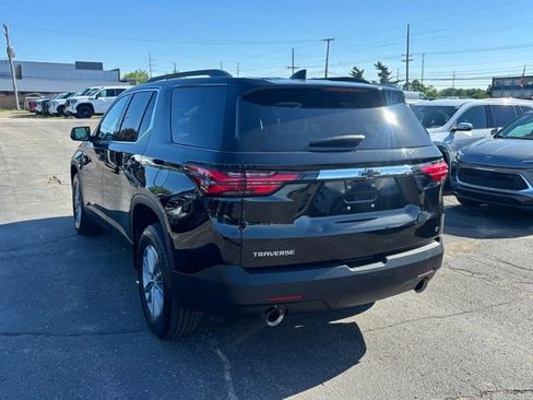 Certified 2023 Chevrolet Traverse LT FWD image 8