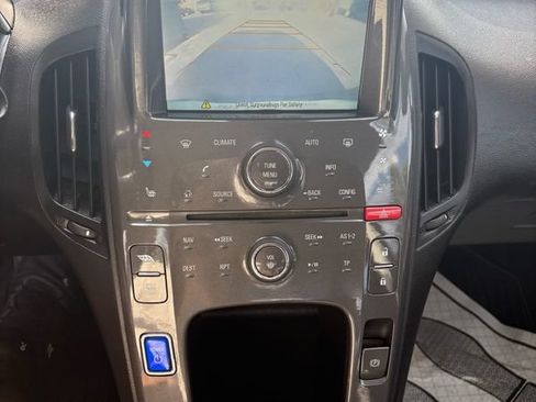Used 2015 Chevrolet Volt Premium w/ Premium Trim Package FWD image 10
