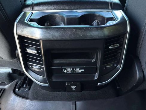 Used 2020 RAM 1500 Big Horn AWD/4WD image 13