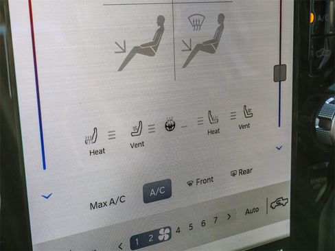 Used 2022 RAM 3500 Laramie image 38