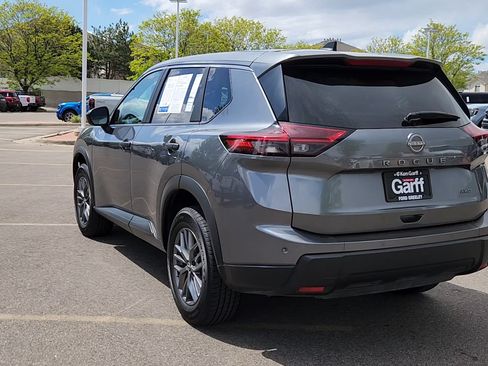 Used 2024 Nissan Rogue S AWD/4WD image 18