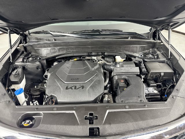 Used 2022 Kia Telluride LX AWD/4WD image 29