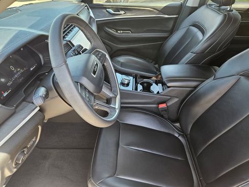 Used 2023 Jeep Grand Cherokee Limited RWD image 18