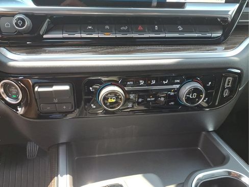 New 2026 Chevrolet Silverado 1500 RST w/ All Star Edition Plus AWD/4WD image 12