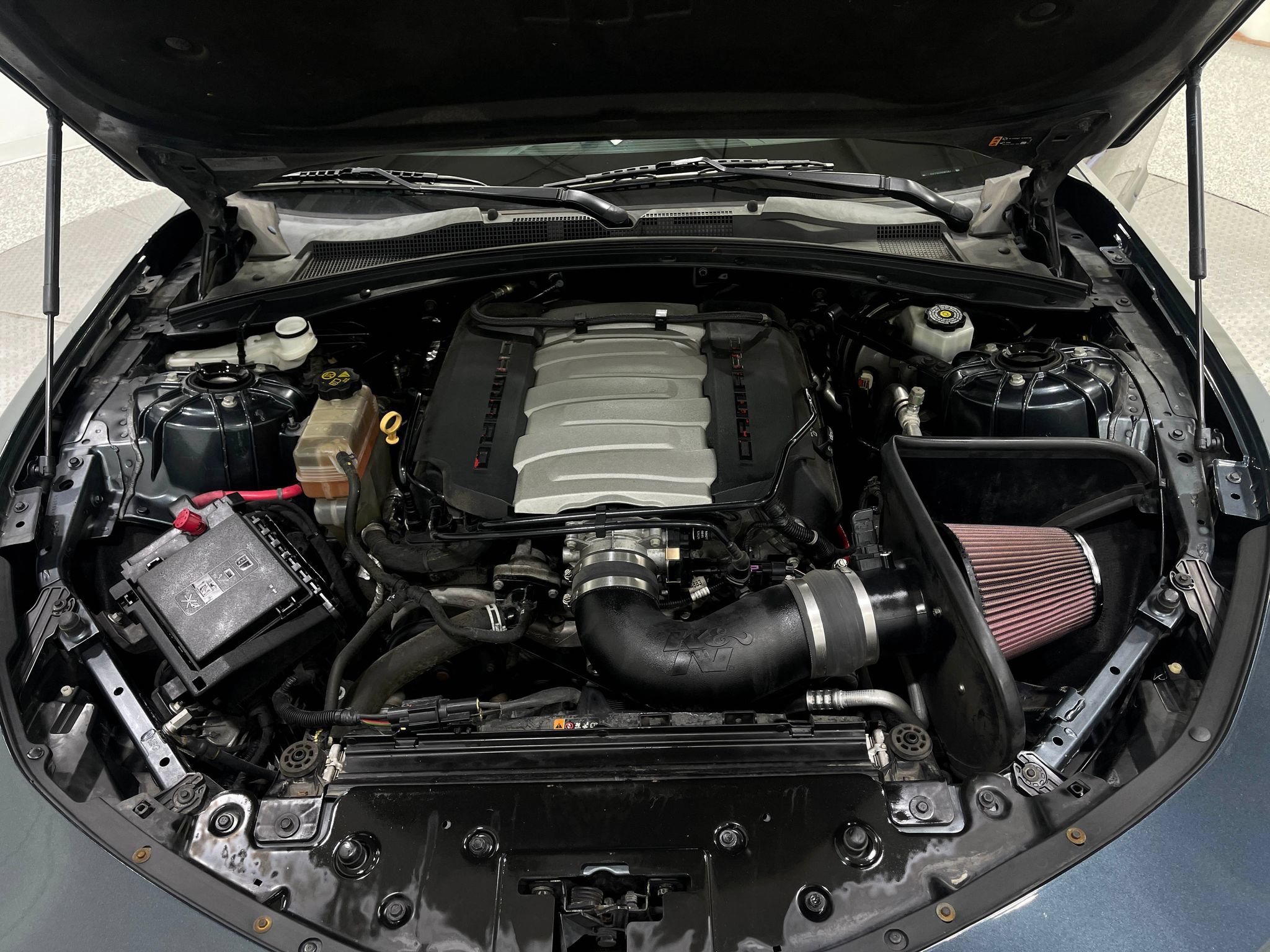 Used 2019 Chevrolet Camaro SS RWD image 24
