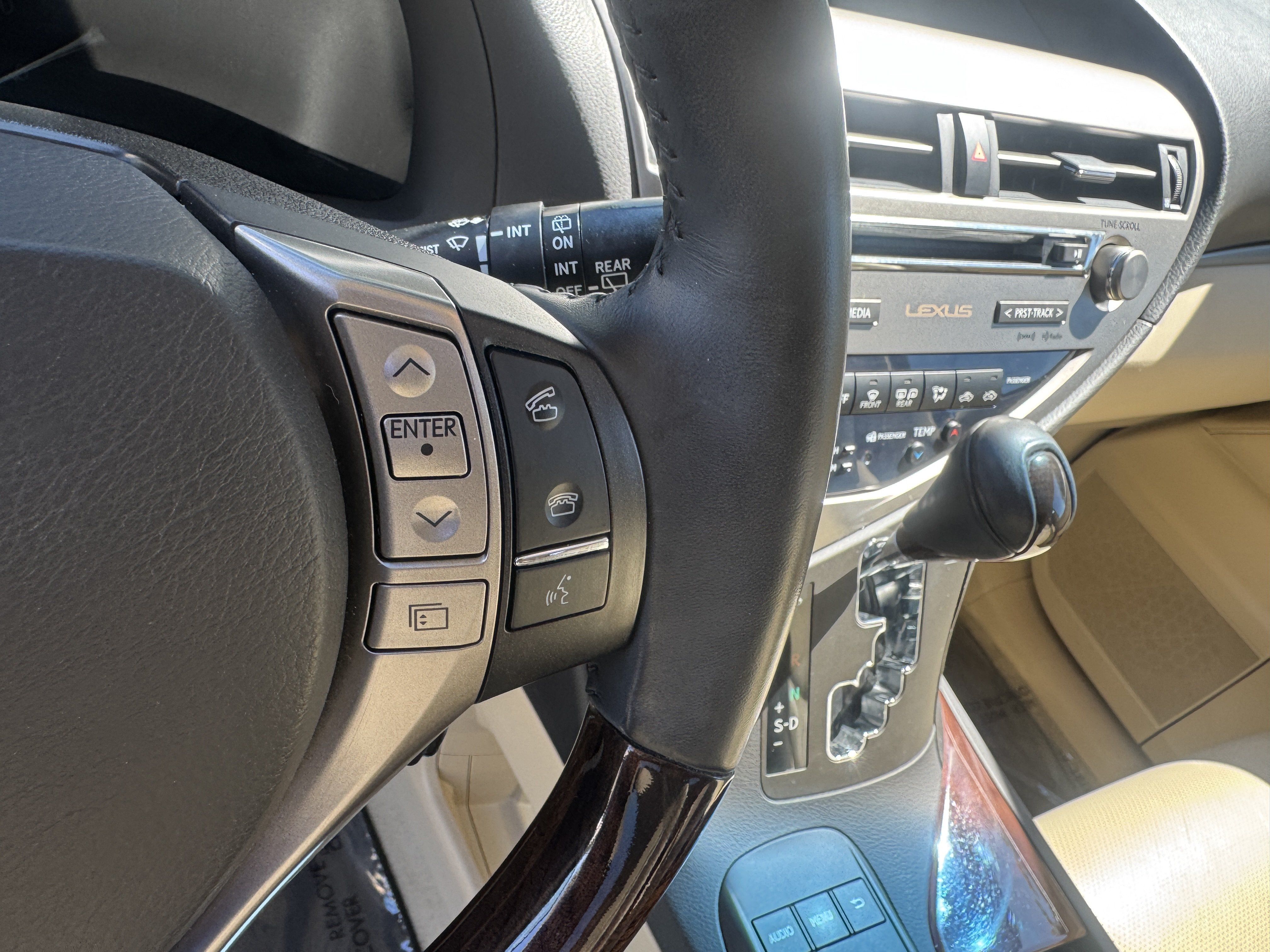 Used 2013 Lexus RX 350 FWD w/ Premium Pkg image 14