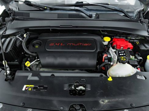 Used 2021 Jeep Compass Latitude image 46