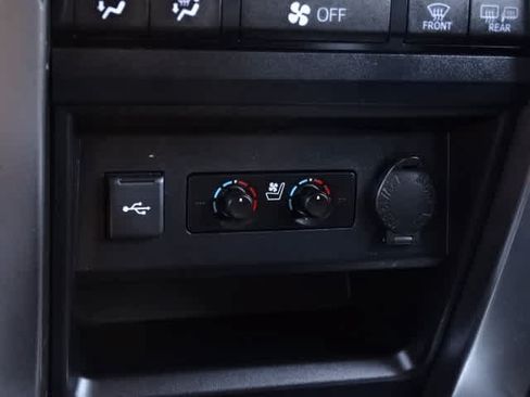 Certified 2024 Toyota 4Runner Limited AWD/4WD image 31