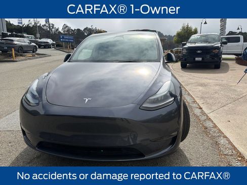Used 2022 Tesla Model Y Performance AWD/4WD image 2
