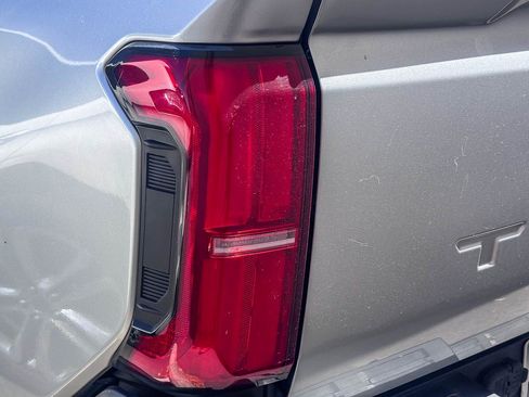 Used 2024 Toyota Tacoma SR w/ SR Upgrade Package RWD image 9