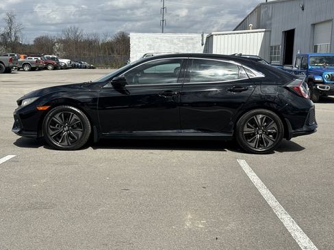 Used 2018 Honda Civic EX image 6