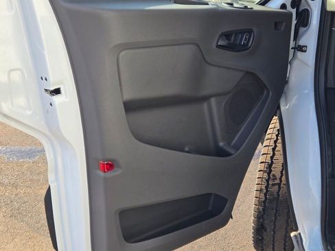 New 2026 Ford Transit 250 148 Medium Roof RWD image 15