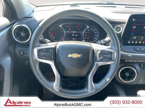 Used 2023 Chevrolet Blazer LT AWD/4WD image 12