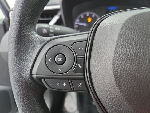 Used 2024 Toyota Corolla LE image 16