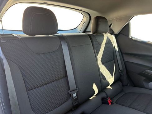 Used 2022 Chevrolet Bolt LT image 18