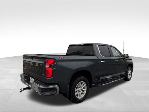 Used 2020 Chevrolet Silverado 1500 LTZ w/ Z71 Off-Road Package AWD/4WD image 3
