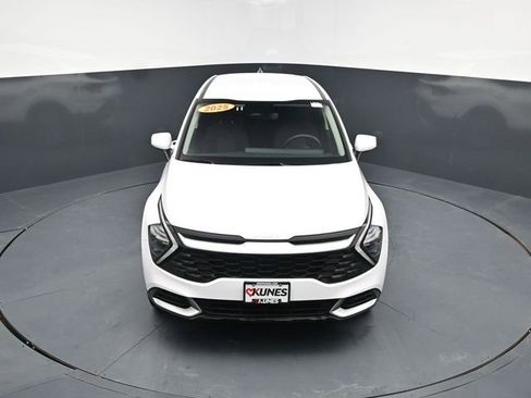 Used 2025 Kia Sportage LX image 35