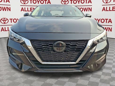 Used 2022 Nissan Sentra SV FWD image 2