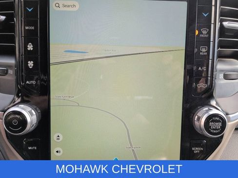 Used 2024 RAM 2500 Laramie AWD/4WD image 15