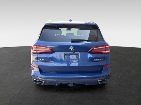 Used 2021 BMW X5 M50i w/ Executive Package image 8