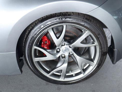 Used 2014 Nissan 370Z Touring w/ Sport Package RWD image 35