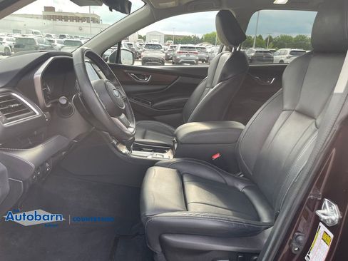 Used 2023 Subaru Ascent Touring AWD/4WD image 9