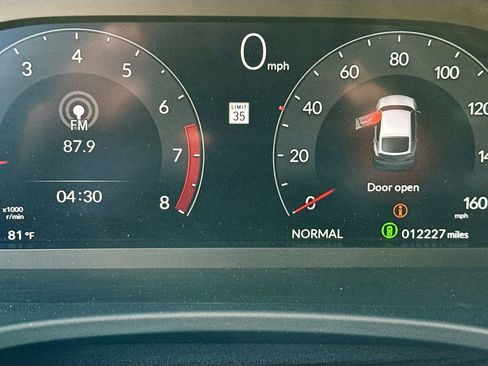 Used 2024 Acura Integra A-Spec image 12