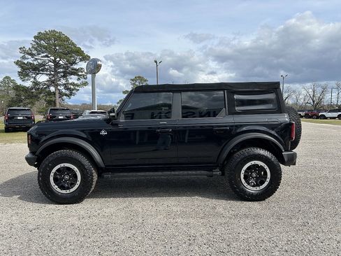 Used 2021 Ford Bronco Outer Banks w/ Sasquatch Package image 1