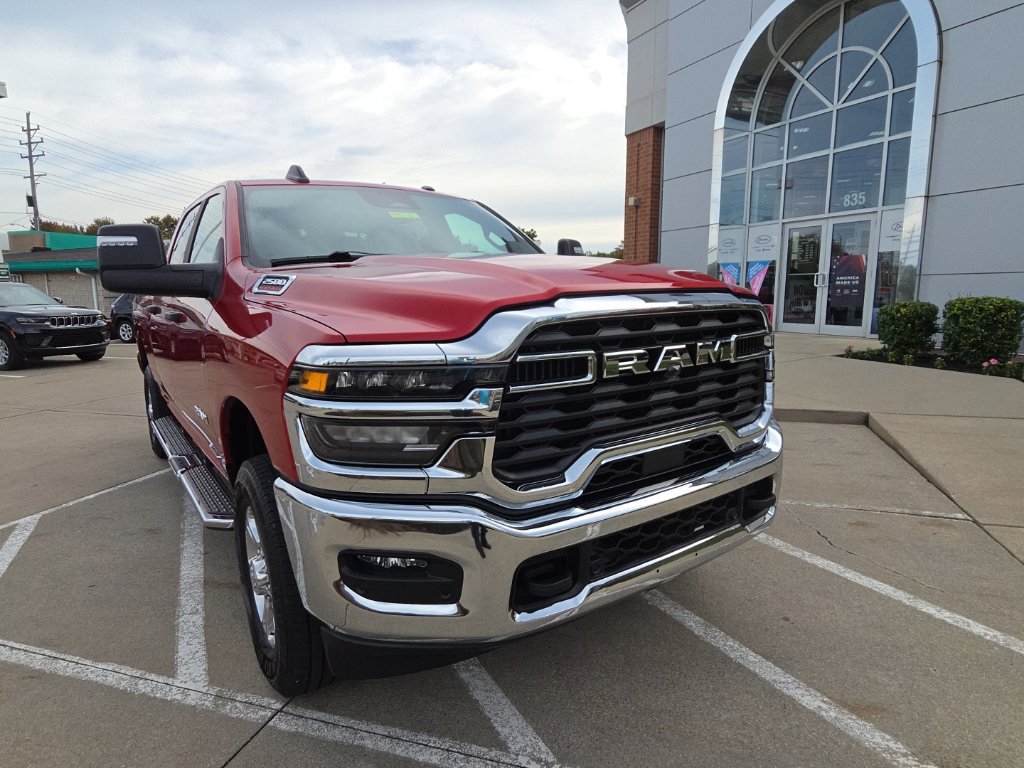 Certified 2026 RAM 2500 Big Horn AWD/4WD image 4