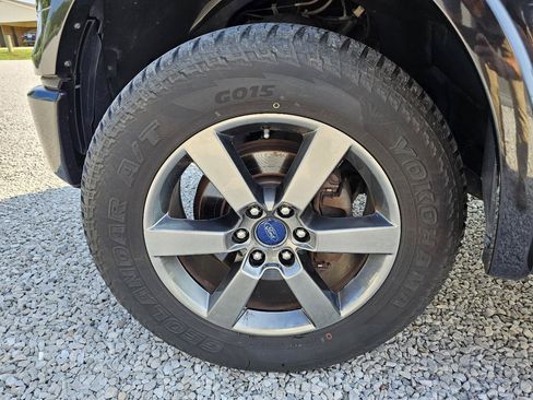 Used 2015 Ford F150 XLT w/ Equipment Group 302A Luxury AWD/4WD image 70