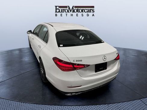 Used 2025 Mercedes-Benz C 300 4MATIC Sedan image 2