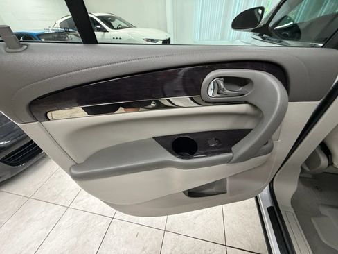 Used 2016 Buick Enclave Premium w/ Experience Buick Package AWD/4WD image 15