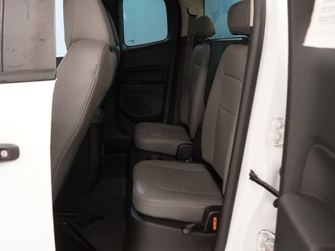 Used 2020 Chevrolet Colorado W/T w/ WT Convenience Package RWD image 25