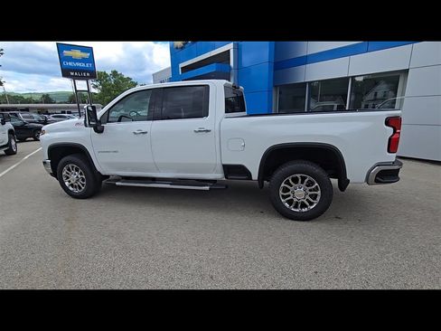 New 2026 Chevrolet Silverado 2500 LTZ w/ LTZ Convenience Package AWD/4WD image 6