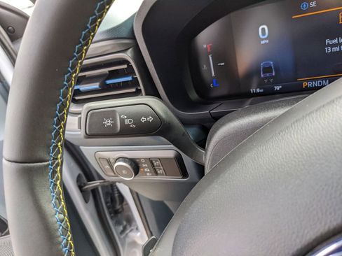 New 2026 Ford Maverick Lobo AWD/4WD image 30