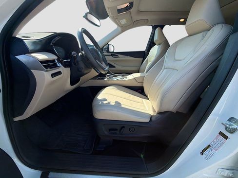 Used 2022 INFINITI QX60 Luxe w/ Cargo Package FWD image 22