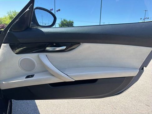 Used 2011 BMW Z4 sDrive35is RWD image 9