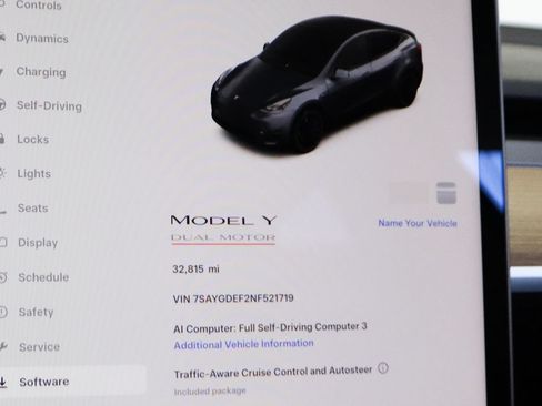 Used 2022 Tesla Model Y Performance AWD/4WD image 26