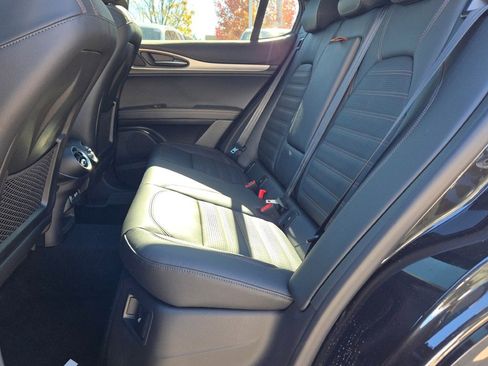 New 2025 Alfa Romeo Stelvio Sprint image 18