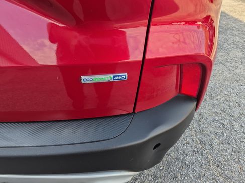 Used 2020 Ford Escape Titanium w/ Titanium Premium Package 2.0 image 6