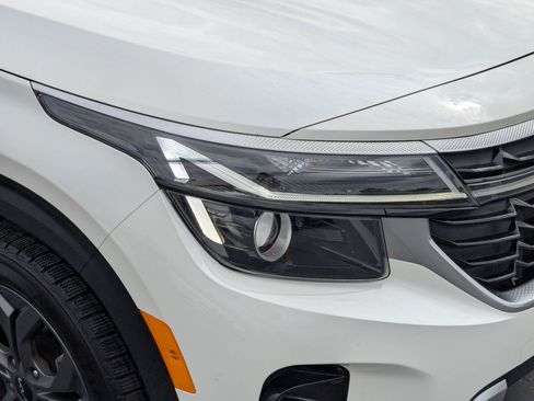 Certified 2024 Kia Seltos S AWD/4WD image 10