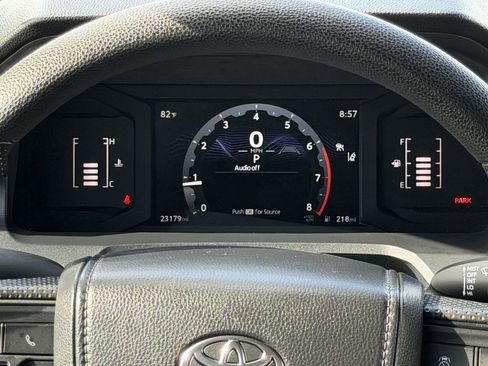 Used 2025 Toyota Tacoma SR AWD/4WD image 16
