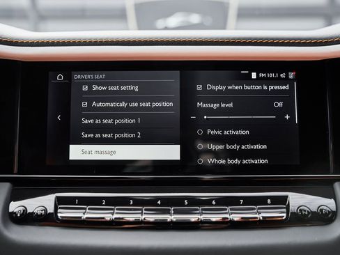 Used 2025 Rolls-Royce Cullinan AWD/4WD image 89
